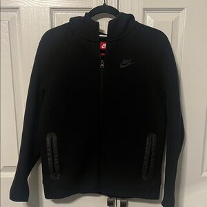 EUC Nike Boys Tech Fleece Full Zip Sweatshirt/Jacket Size YXL